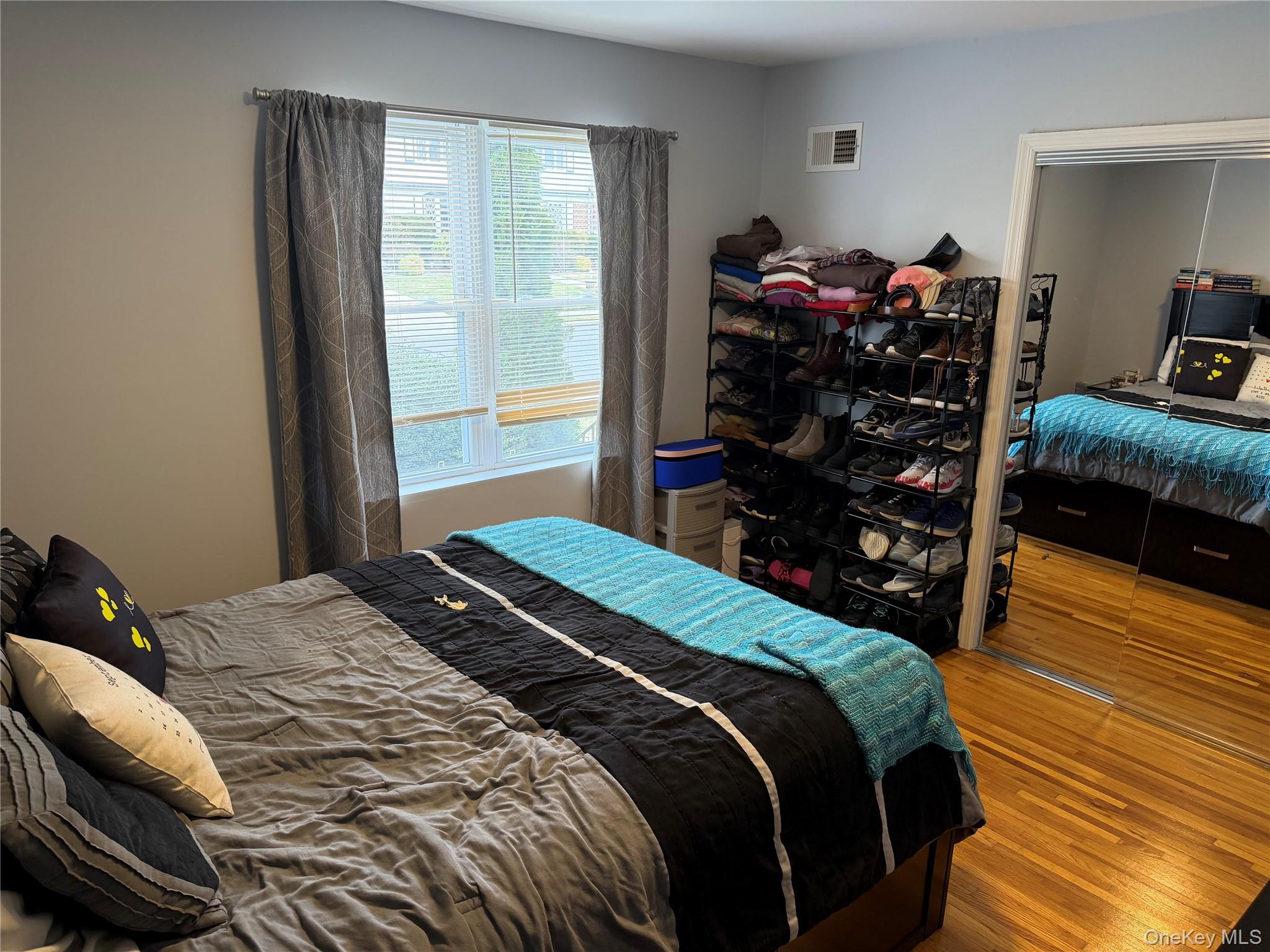 #13 photo, 222 Colonial Avenue, Williston Park , NY 11596