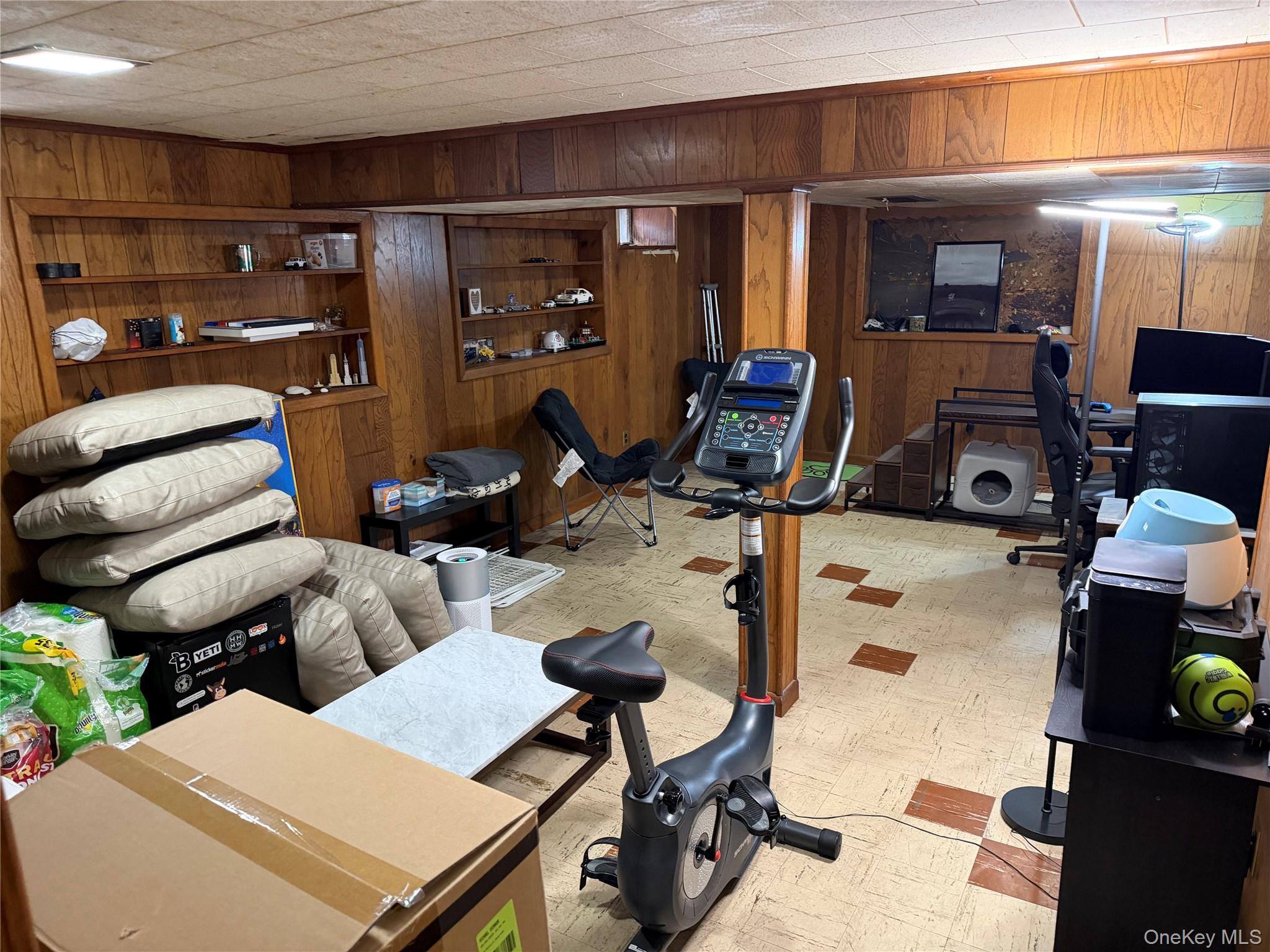 #16 photo, 222 Colonial Avenue, Williston Park , NY 11596