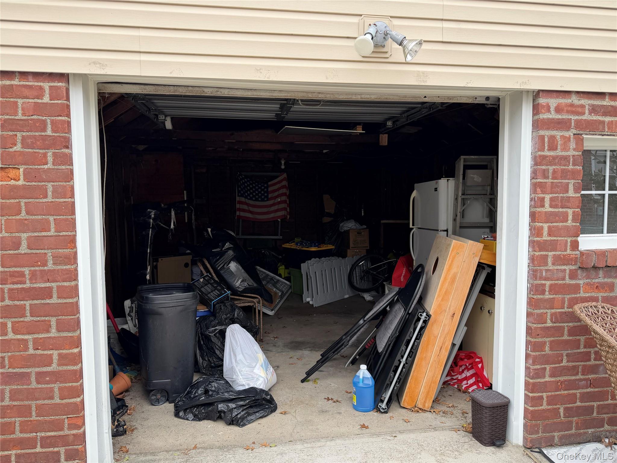 #20 photo, 222 Colonial Avenue, Williston Park , NY 11596