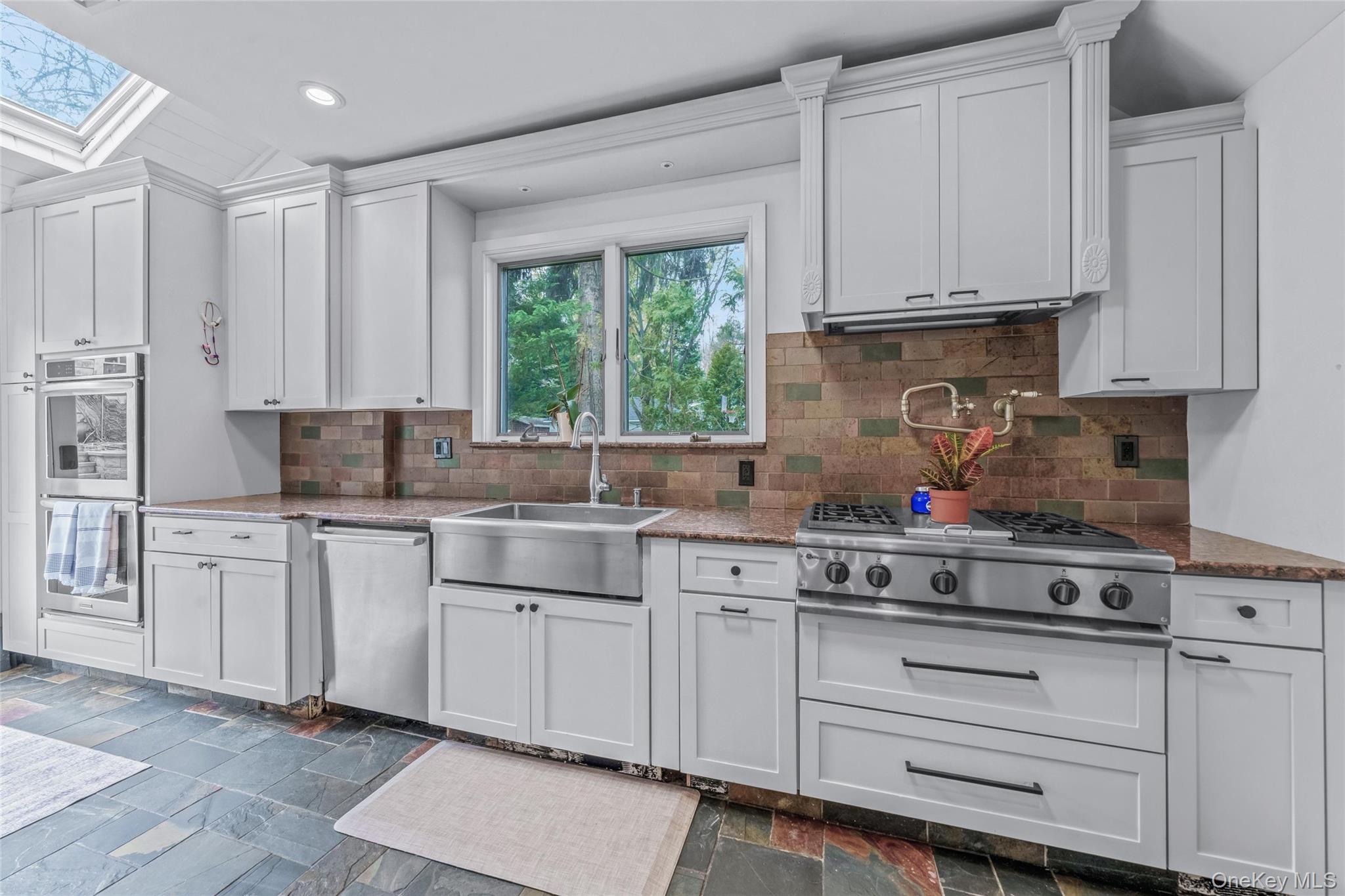 #16 photo, 340 Manor Road, 皇后区 道格拉斯顿 Douglaston , NY 11363