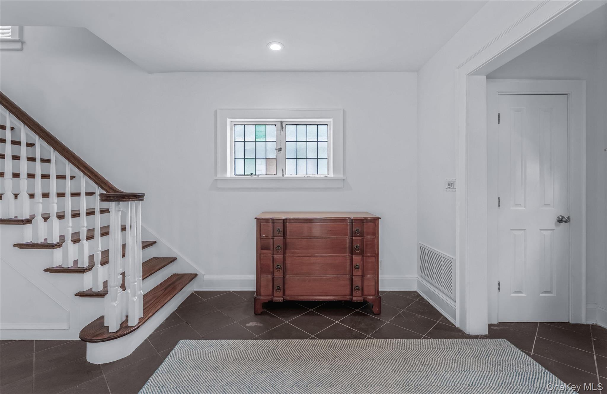 #3 photo, 340 Manor Road, 皇后区 道格拉斯顿 Douglaston , NY 11363