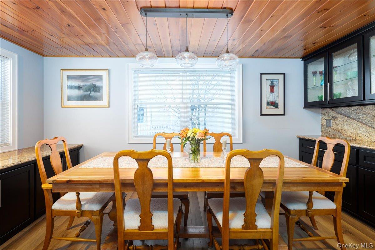 #10 photo, 72 Cleveland Avenue, Massapequa , NY 11758