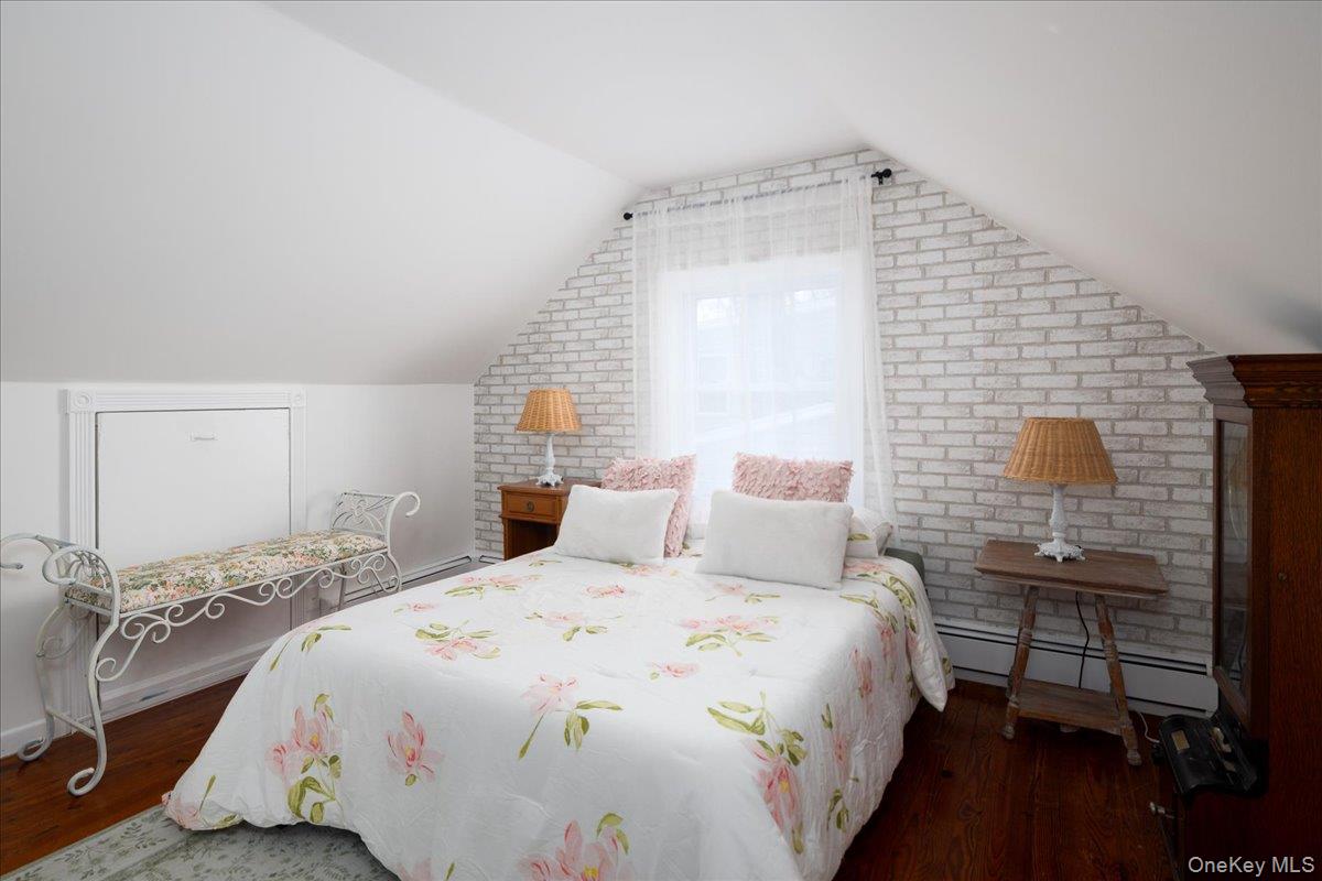 #15 photo, 72 Cleveland Avenue, Massapequa , NY 11758