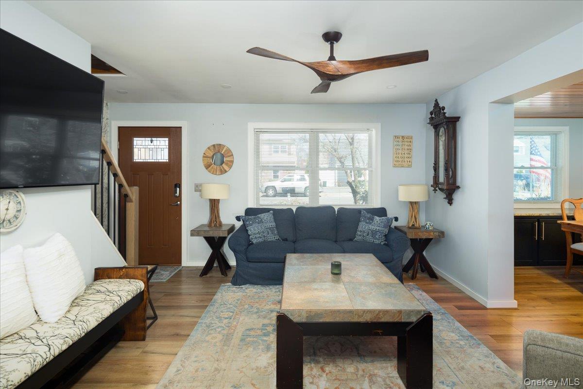 #5 photo, 72 Cleveland Avenue, Massapequa , NY 11758