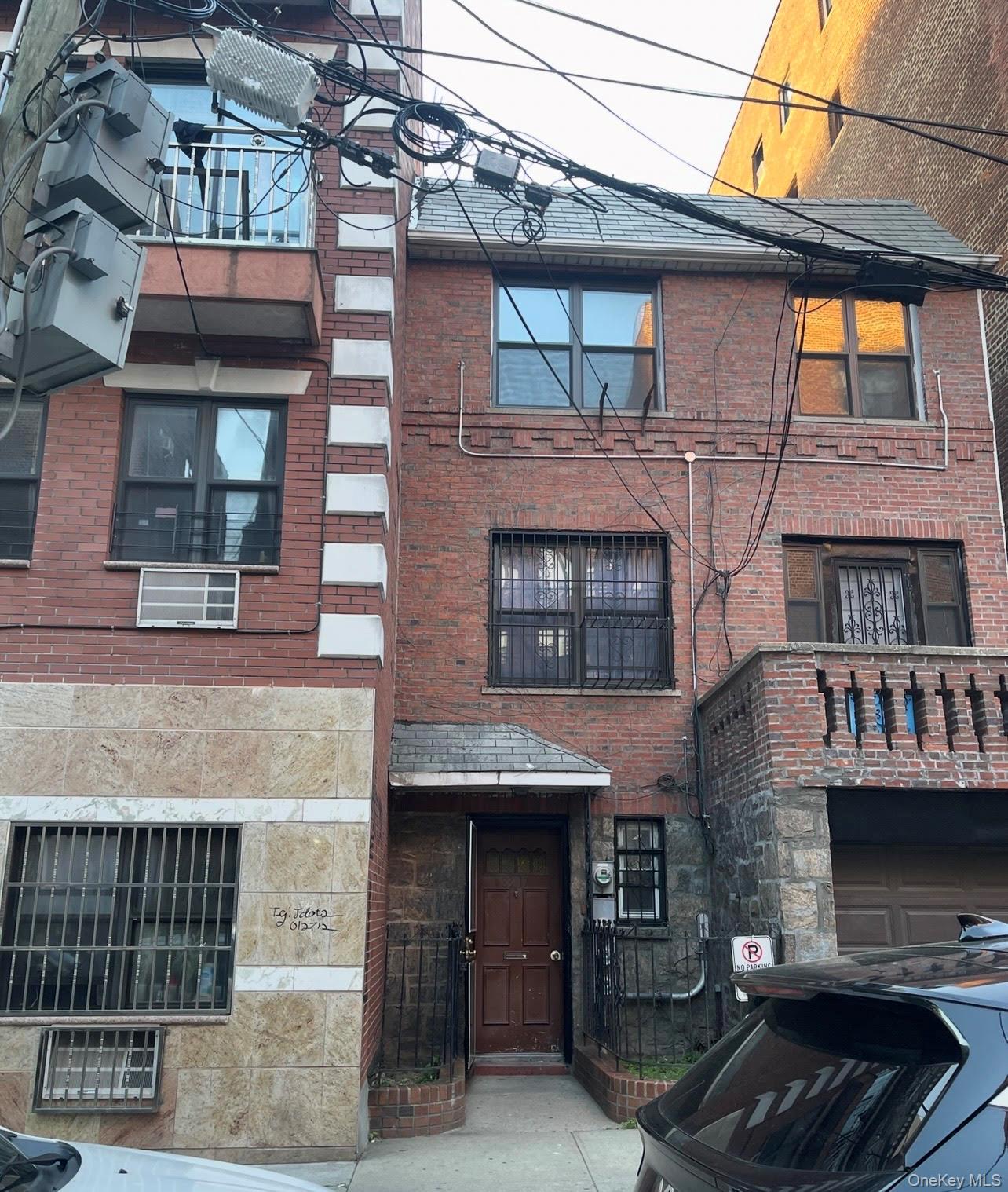 #1 photo, 8317 Vietor Avenue, 皇后区 艾姆赫斯特 Elmhurst , NY 11373