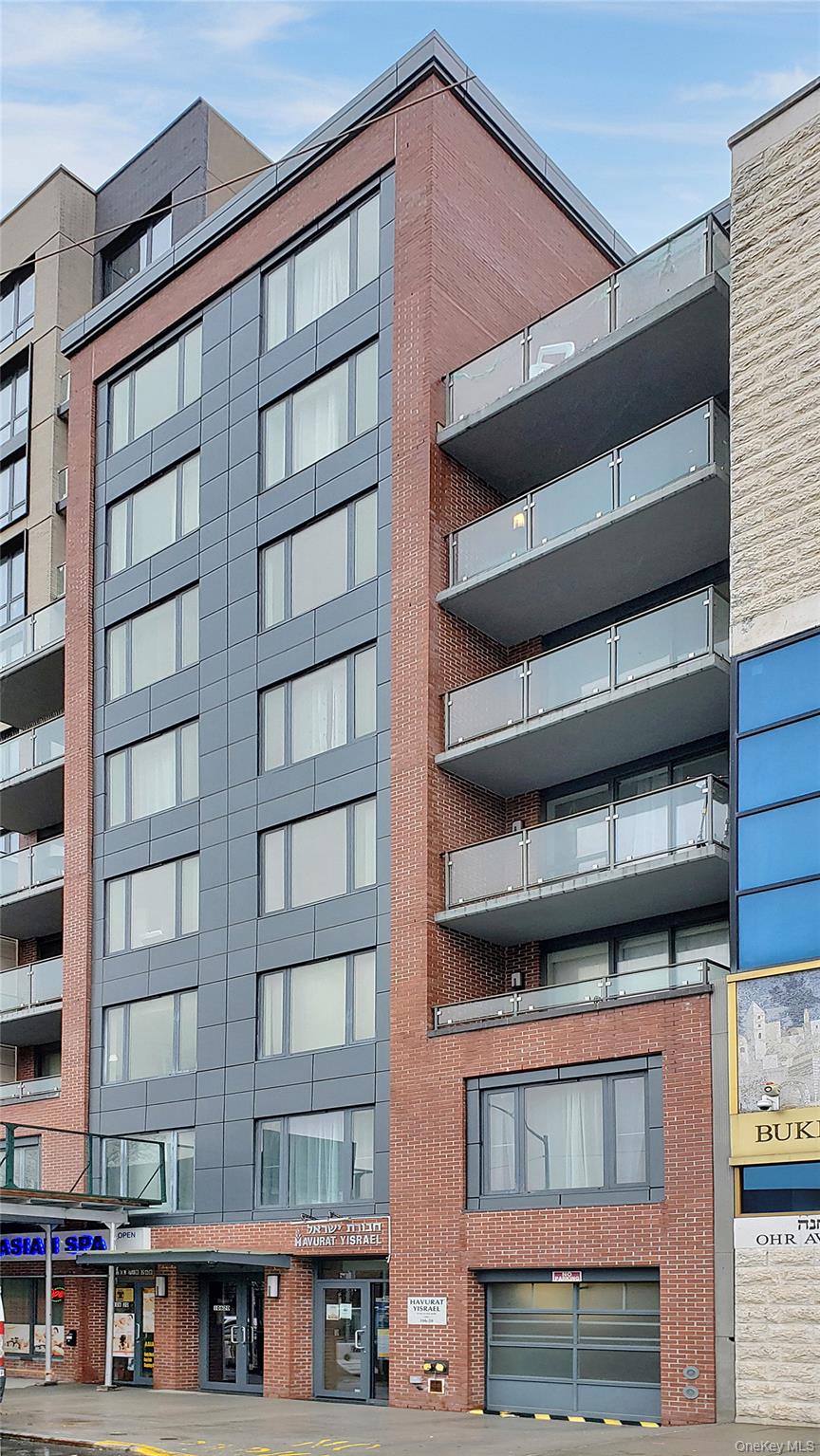 #13 photo, 10620 70th Avenue, Forest Hills , NY 11375