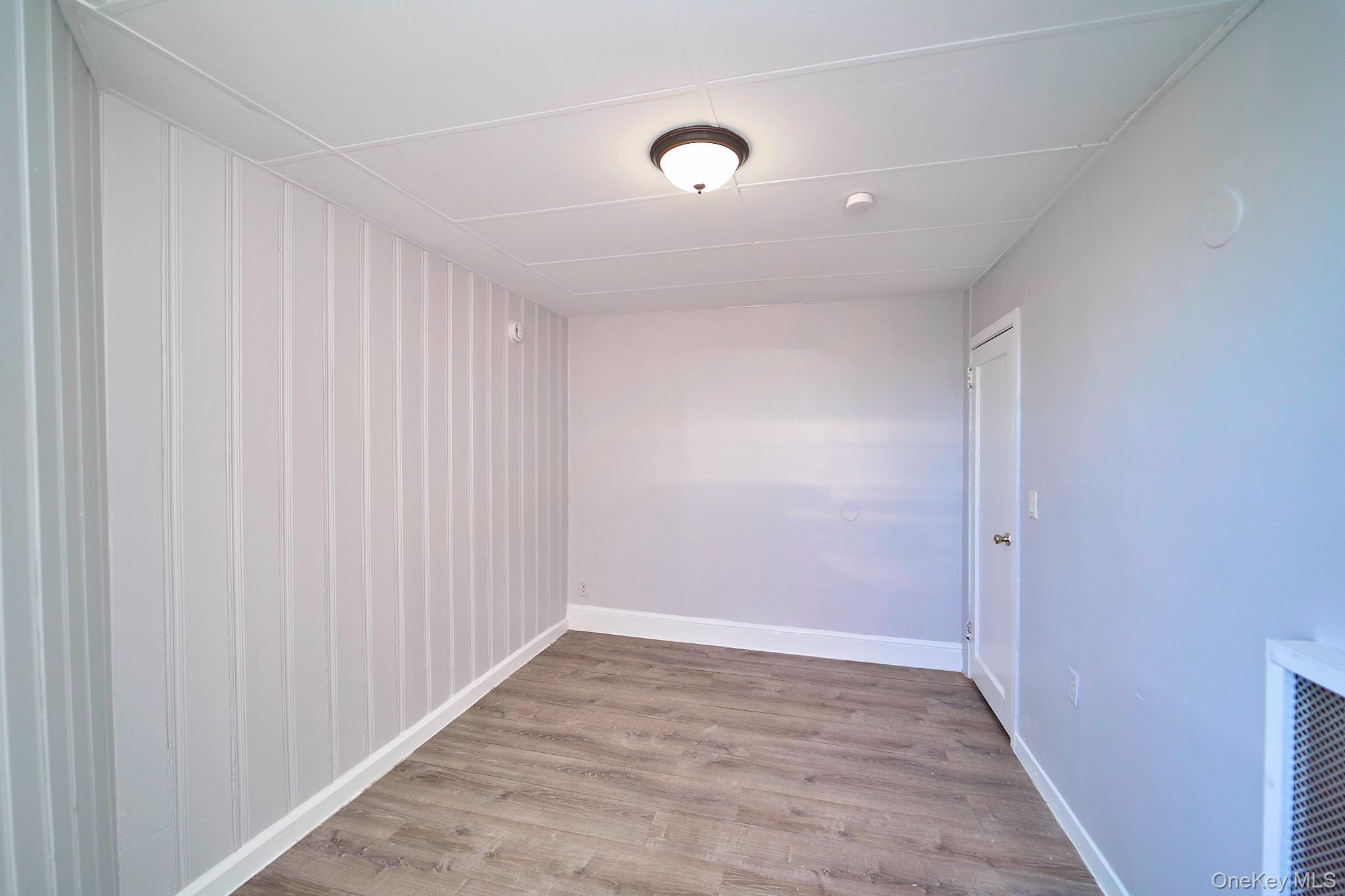 #6 photo, 10 Railroad Avenue, Bethpage , NY 11714