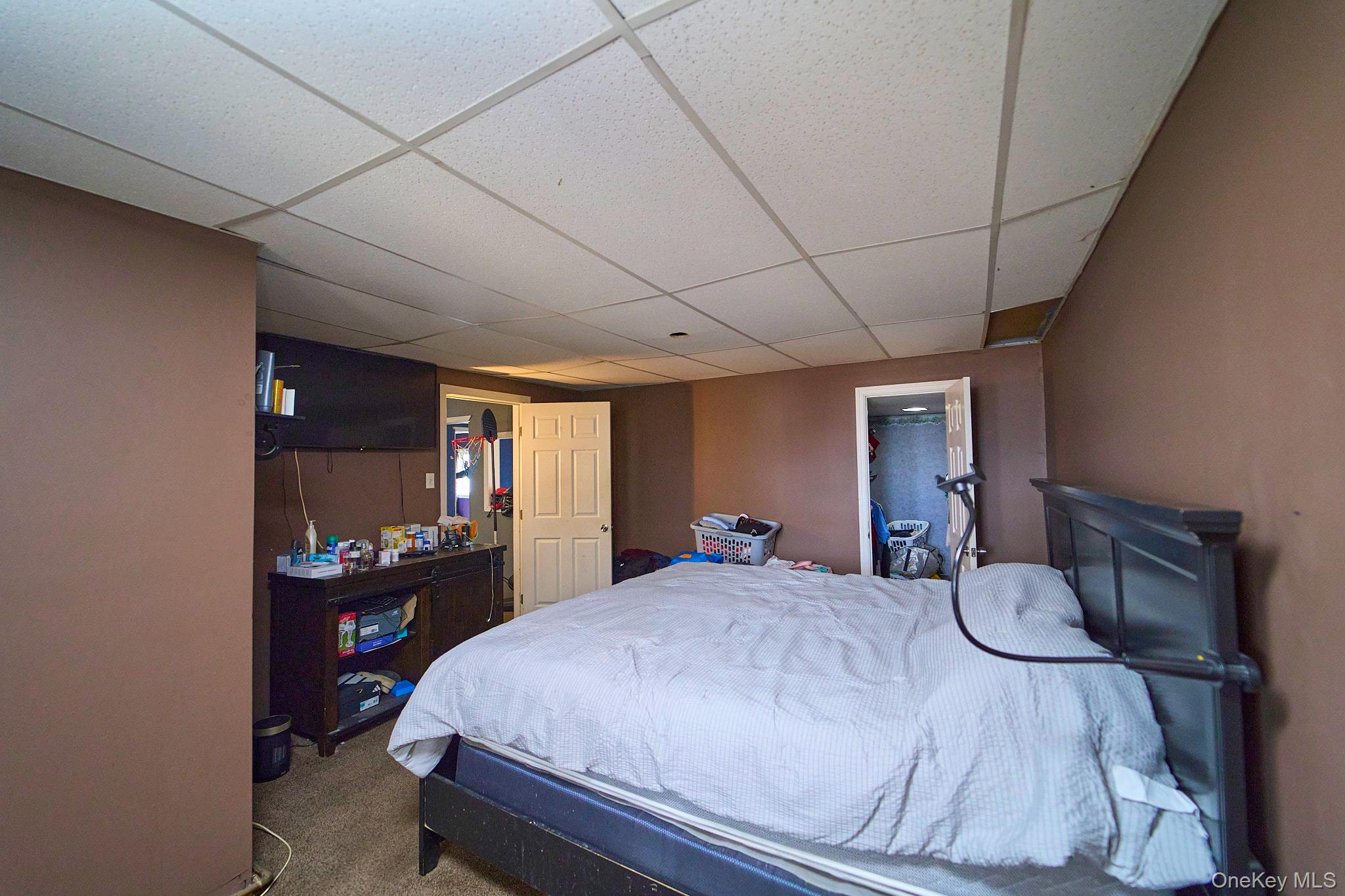 #15 photo, 50 Tower Lane, Levittown , NY 11756