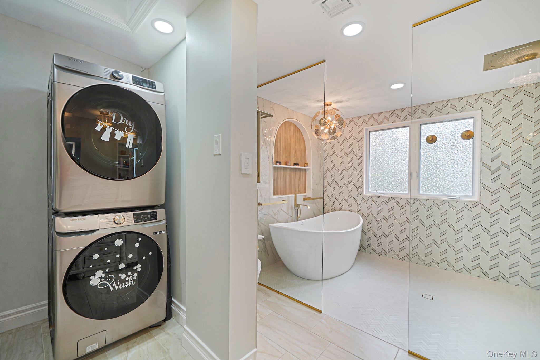 #17 photo, 4 2nd Street, מחוז נסאו Woodbury , NY 11797