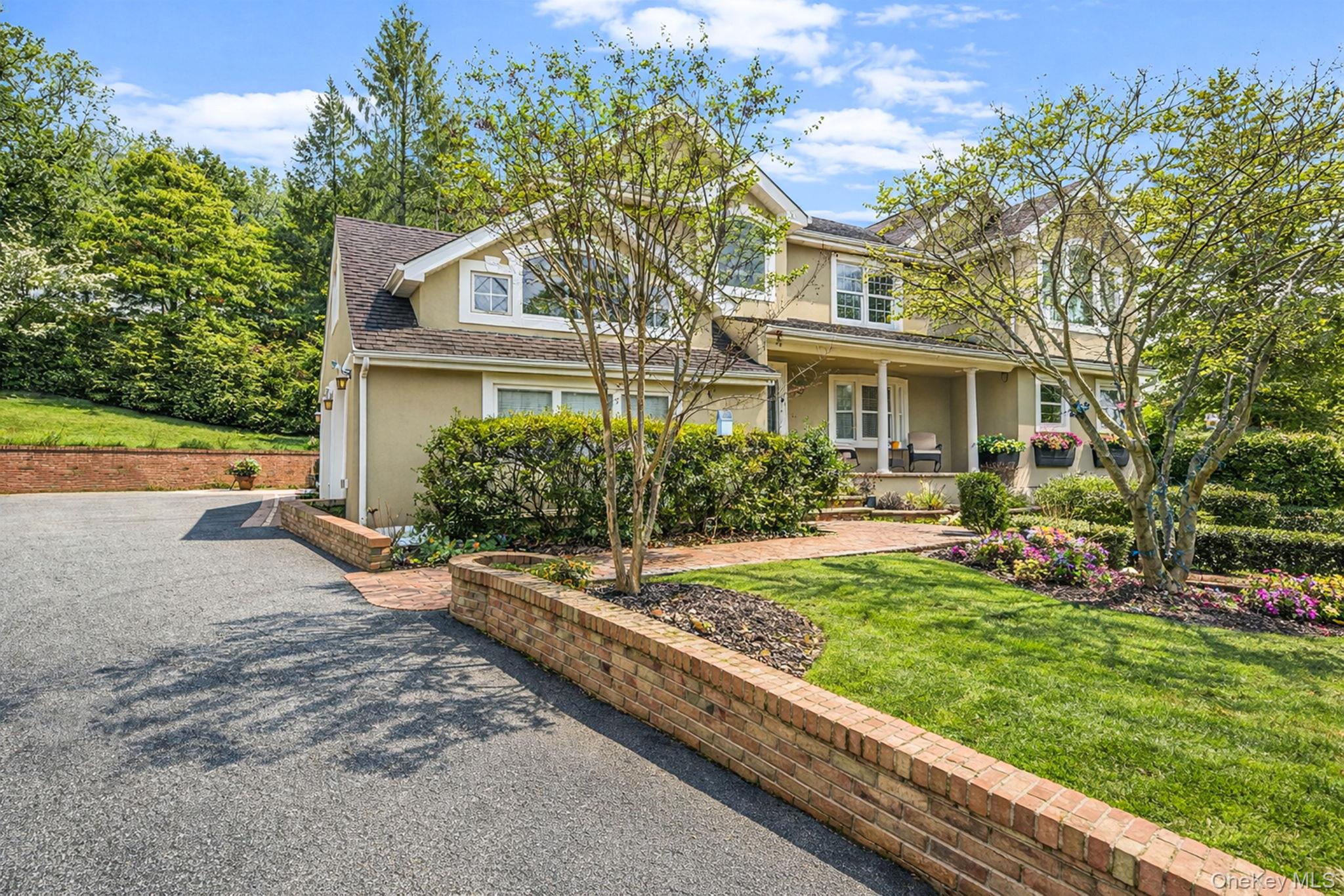 #2 photo, 4 2nd Street, מחוז נסאו Woodbury , NY 11797