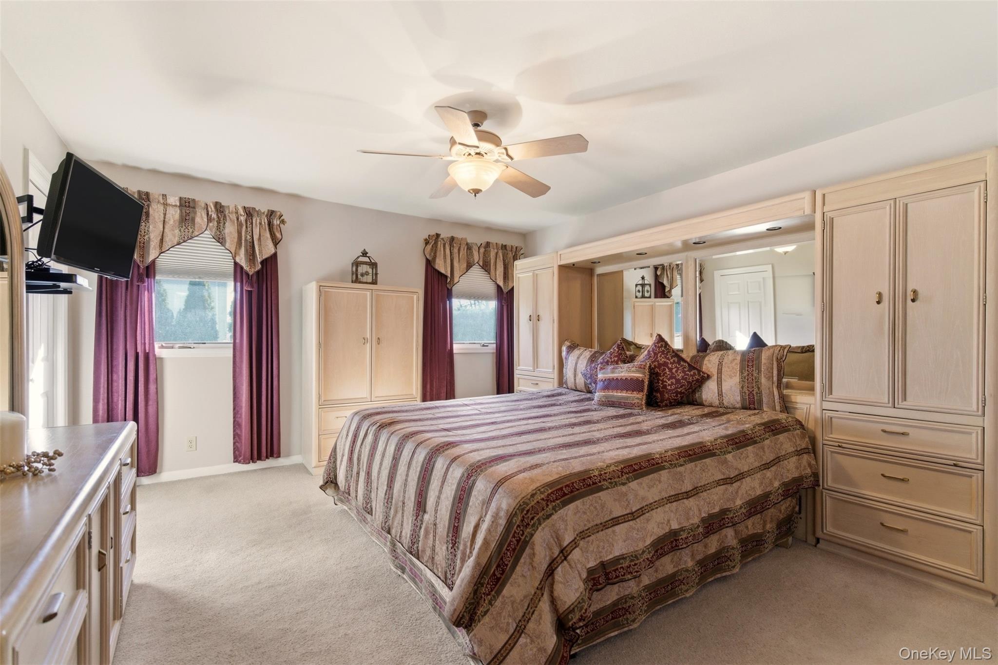 #12 photo, 15 Leeward Lane, Commack , NY 11725