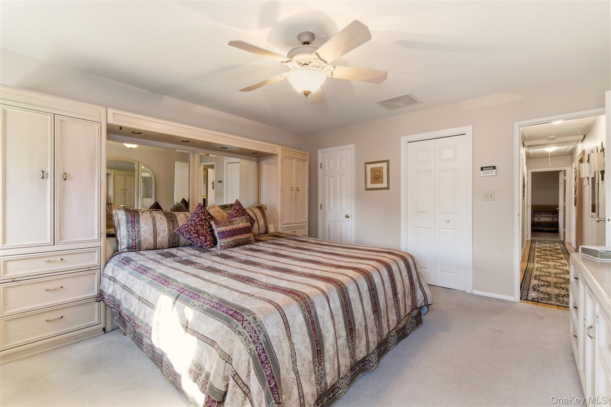 #13 photo, 15 Leeward Lane, Commack , NY 11725