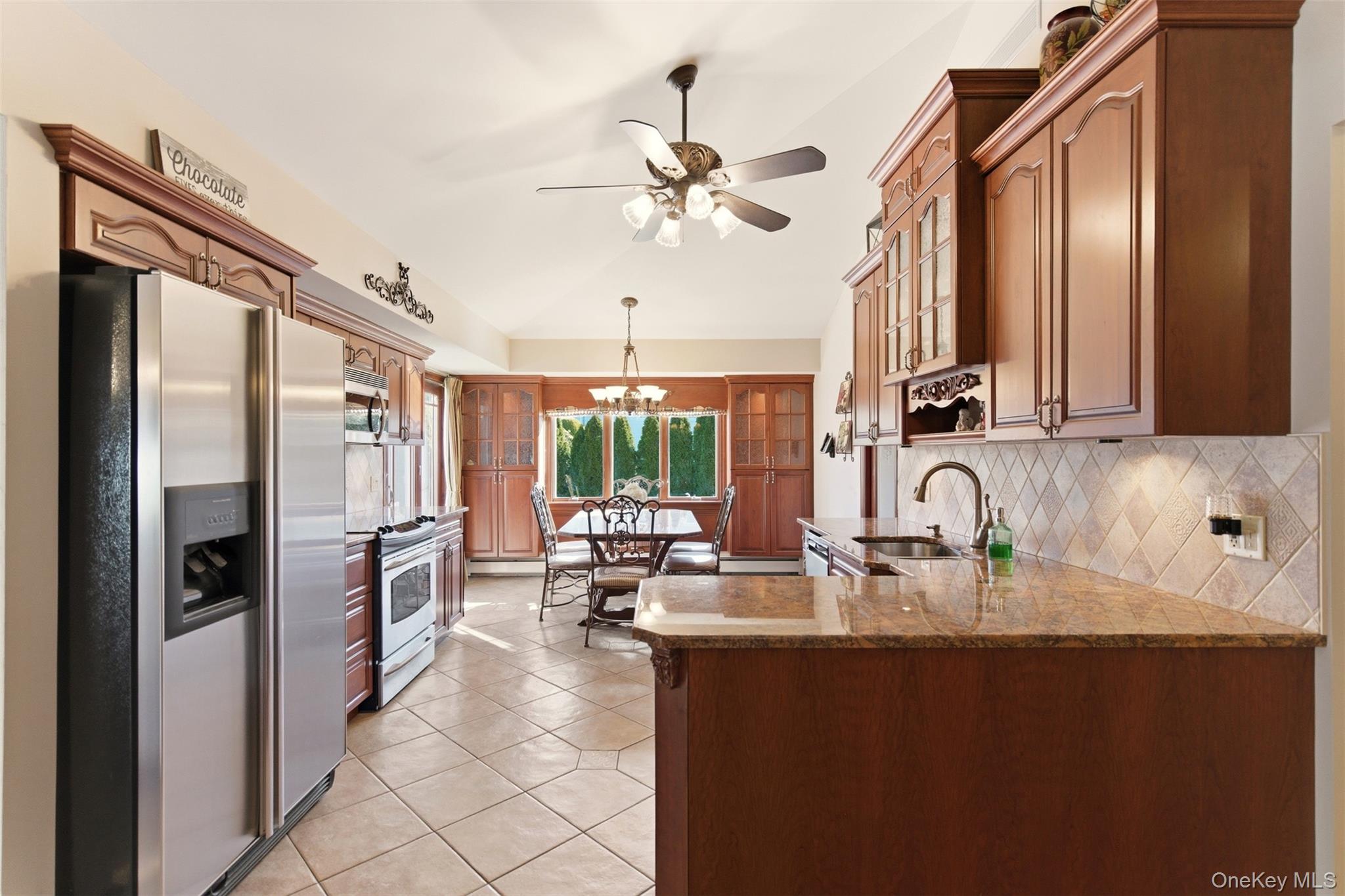 #8 photo, 15 Leeward Lane, Commack , NY 11725