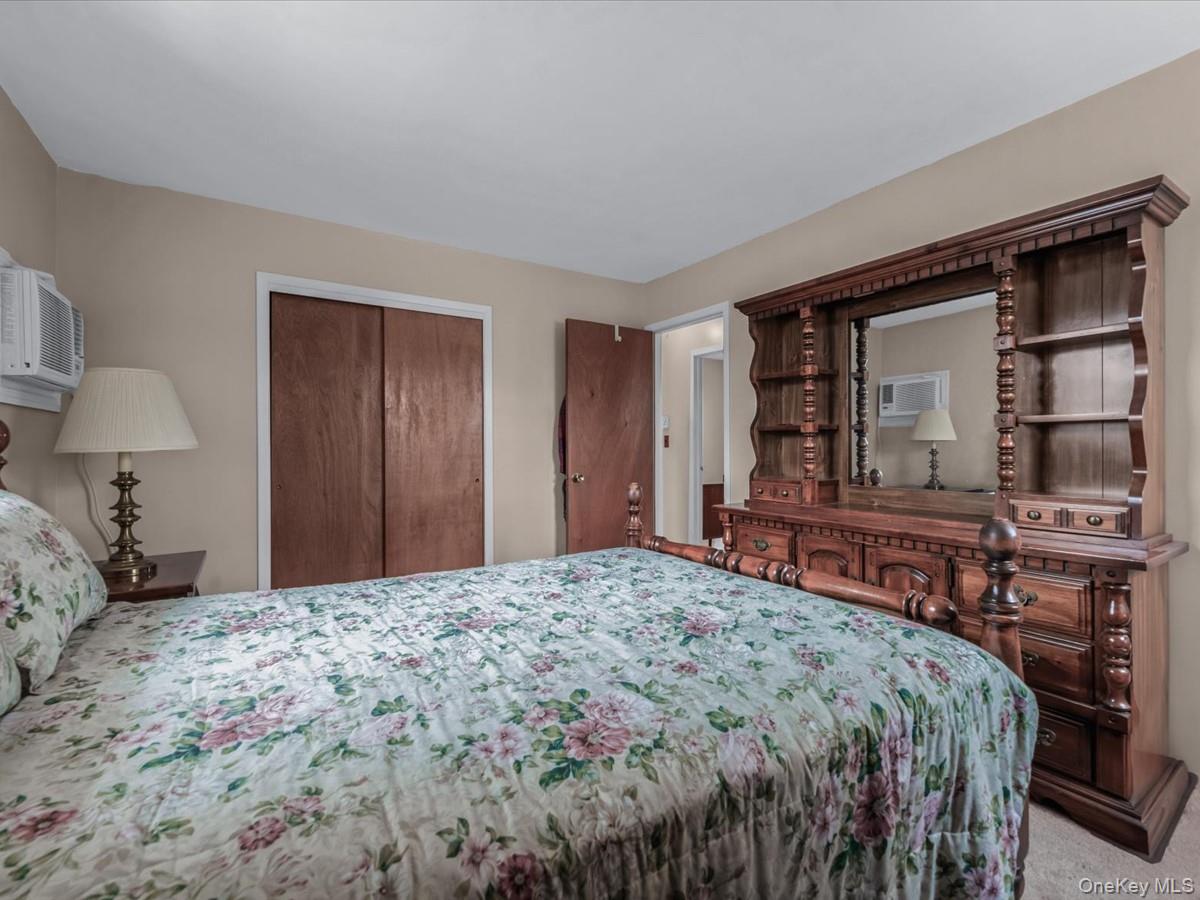 #13 photo, 715 McCall Avenue, West Islip , NY 11795