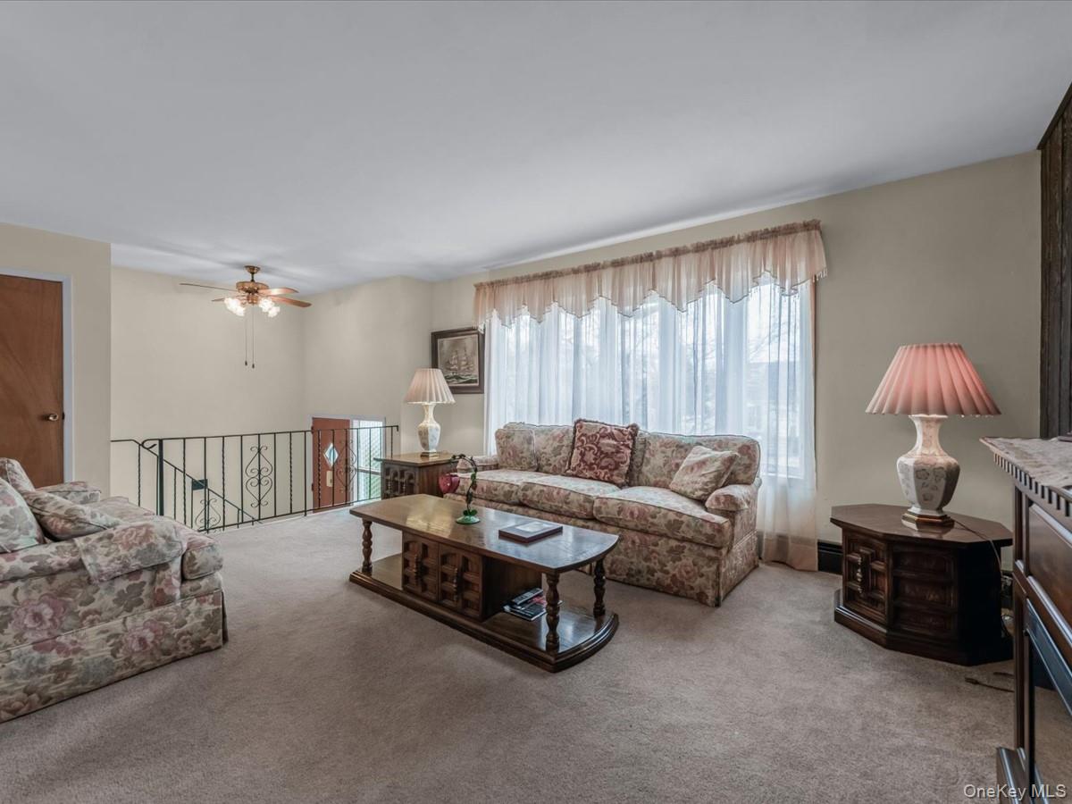 #6 photo, 715 McCall Avenue, West Islip , NY 11795