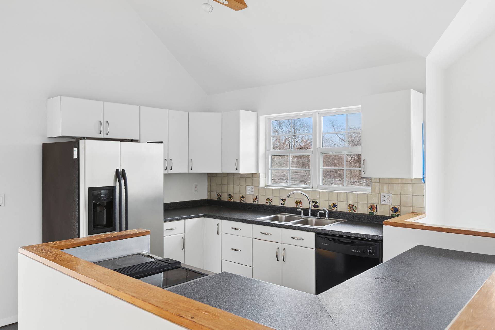 #4 photo, 12 Furness Road, Саффолк ‖ Montauk , NY 11954