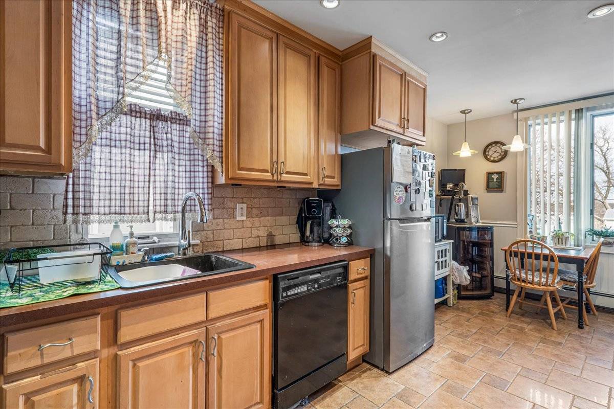 #11 photo, 13-15 124th St, College Point , NY 11356