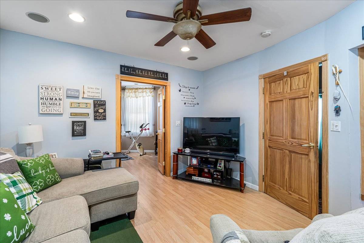 #13 photo, 13-15 124th St, College Point , NY 11356