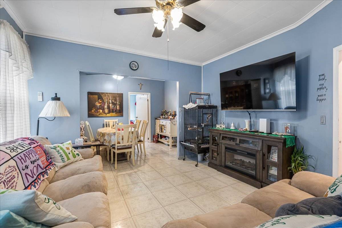 #3 photo, 13-15 124th St, College Point , NY 11356