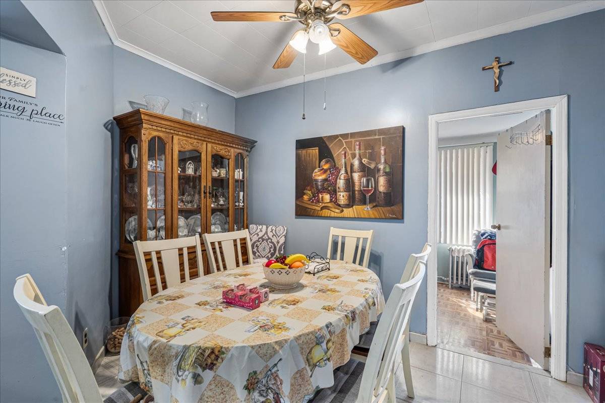 #5 photo, 13-15 124th St, College Point , NY 11356