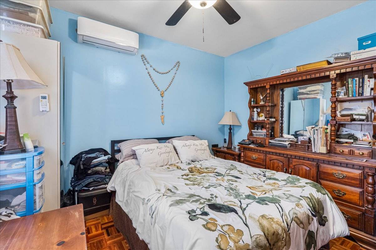 #8 photo, 13-15 124th St, College Point , NY 11356