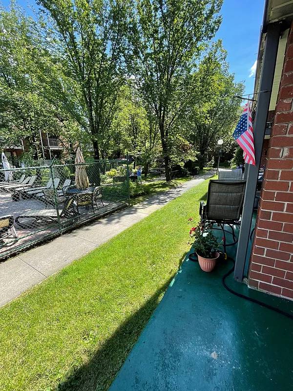 #21 photo, 2811 E 26th ST, #2B, 布鲁克林 Sheepshead Bay , NY 11235