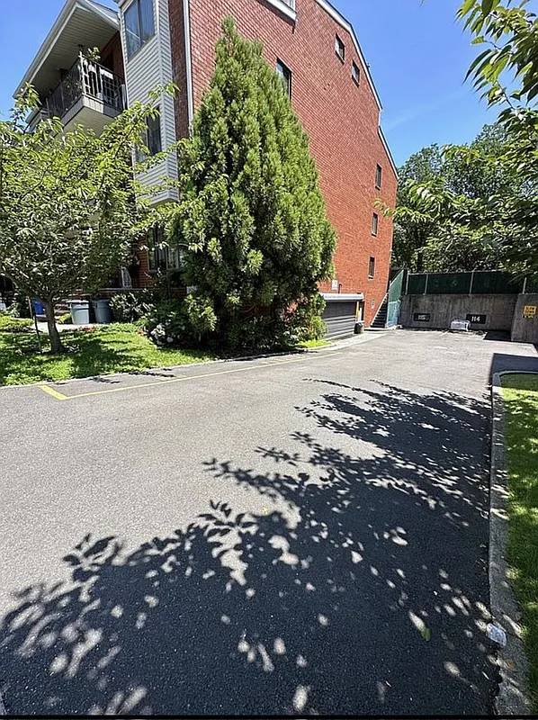 #23 photo, 2811 E 26th ST, #2B, 布鲁克林 Sheepshead Bay , NY 11235