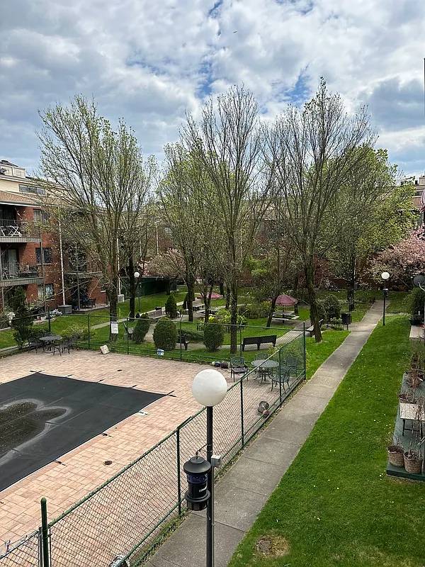 #27 photo, 2811 E 26th ST, #2B, 布鲁克林 Sheepshead Bay , NY 11235