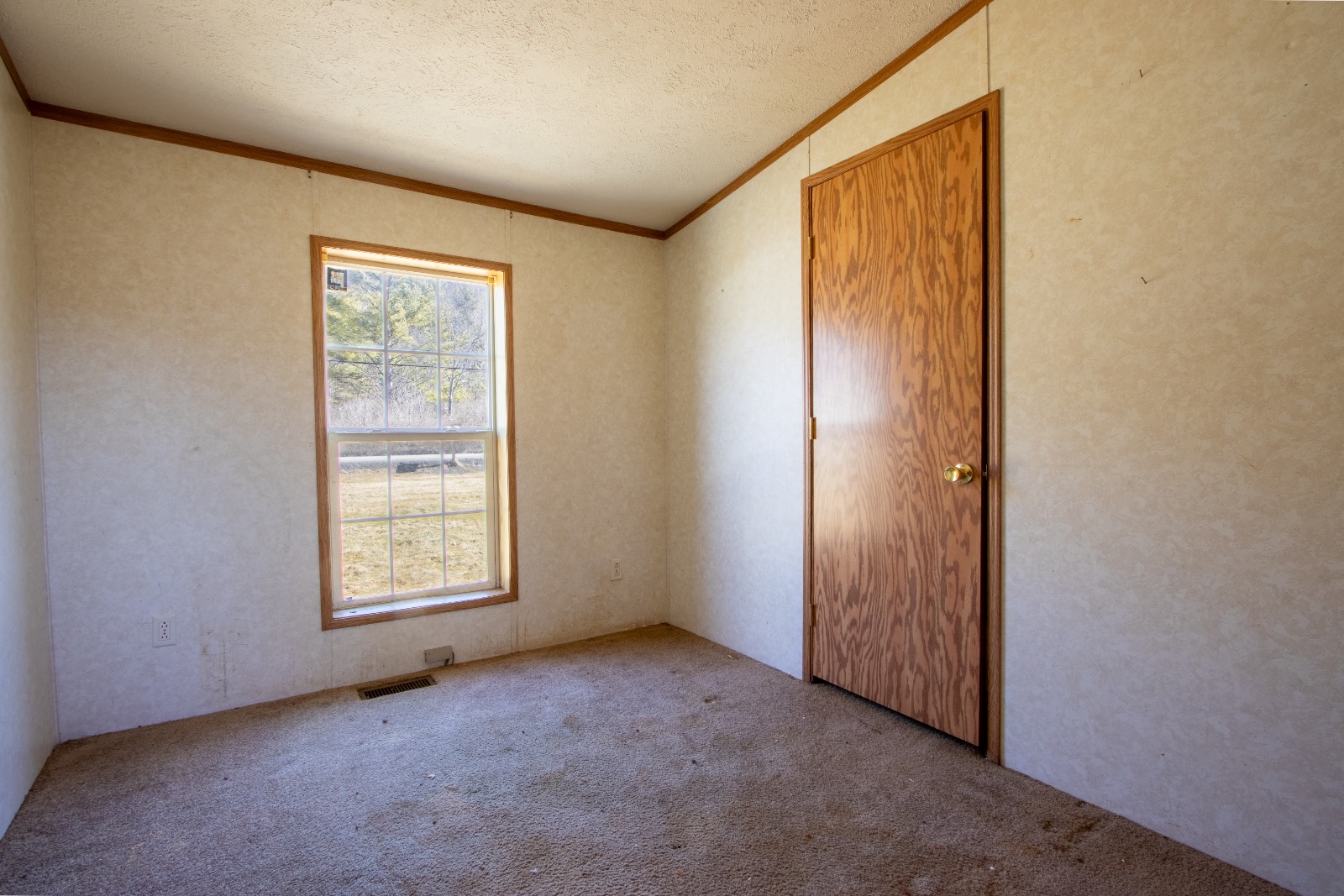 #26 photo, 821 State Line Rd, Windsor , NY 13865