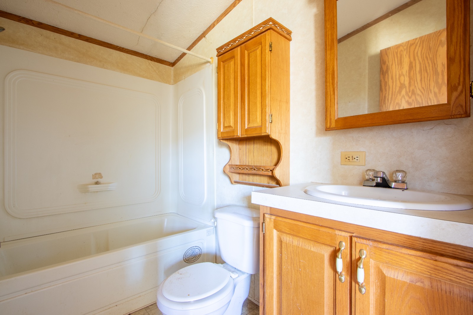 #27 photo, 821 State Line Rd, Windsor , NY 13865