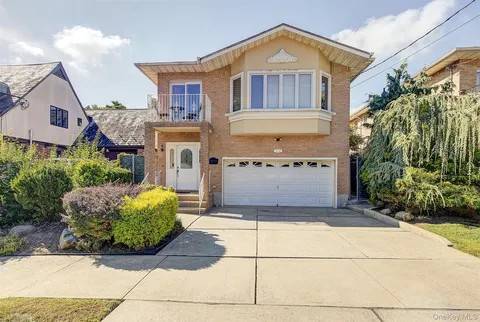 #1 photo, 160-32 11th Ave, Beechhurst , NY 11357