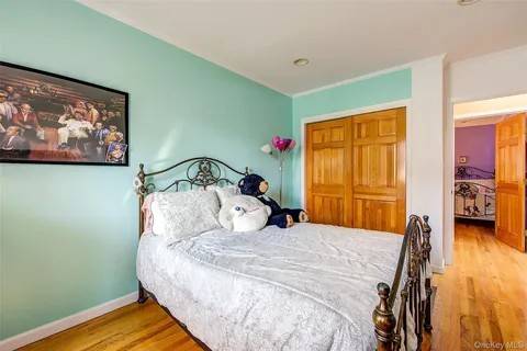 #23 photo, 160-32 11th Ave, Beechhurst , NY 11357