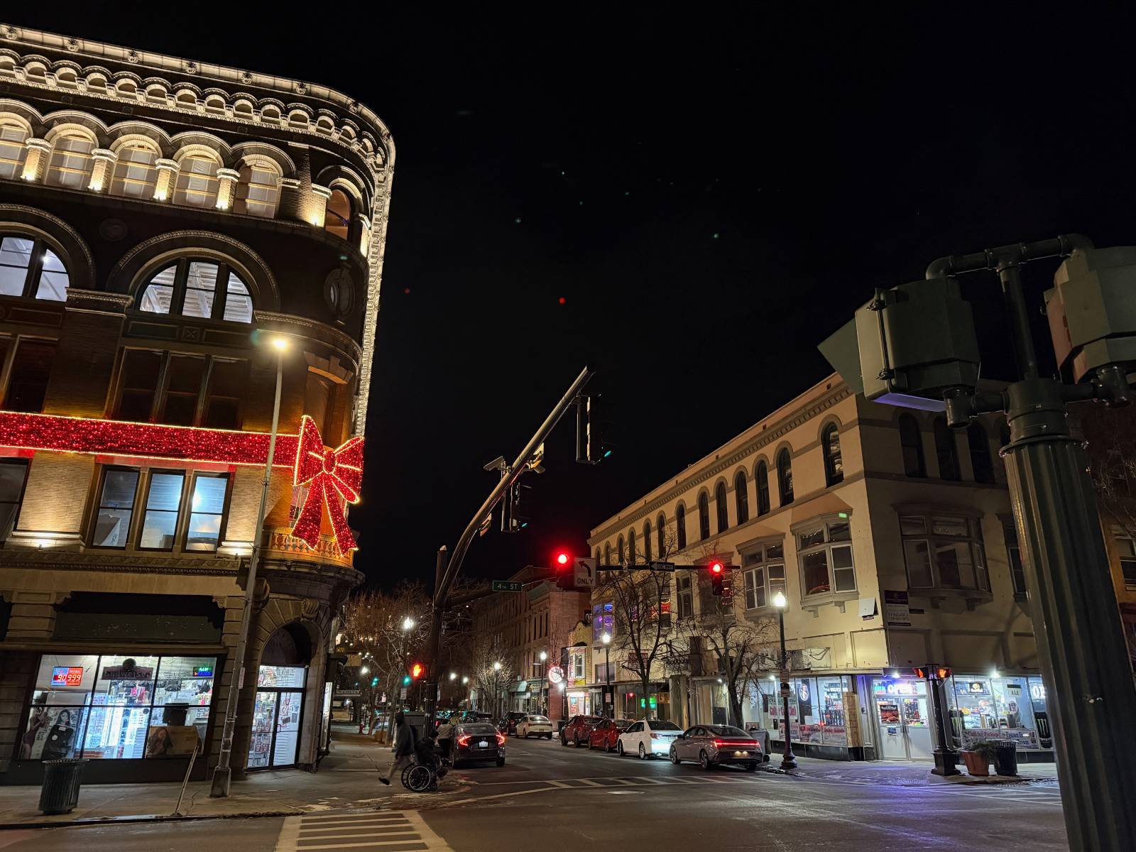 #12 photo, 403 Fulton St, Troy , NY 12180