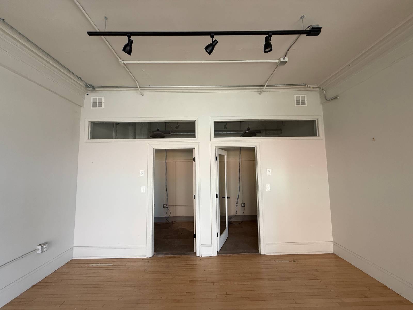 #8 photo, 403 Fulton St, Troy , NY 12180