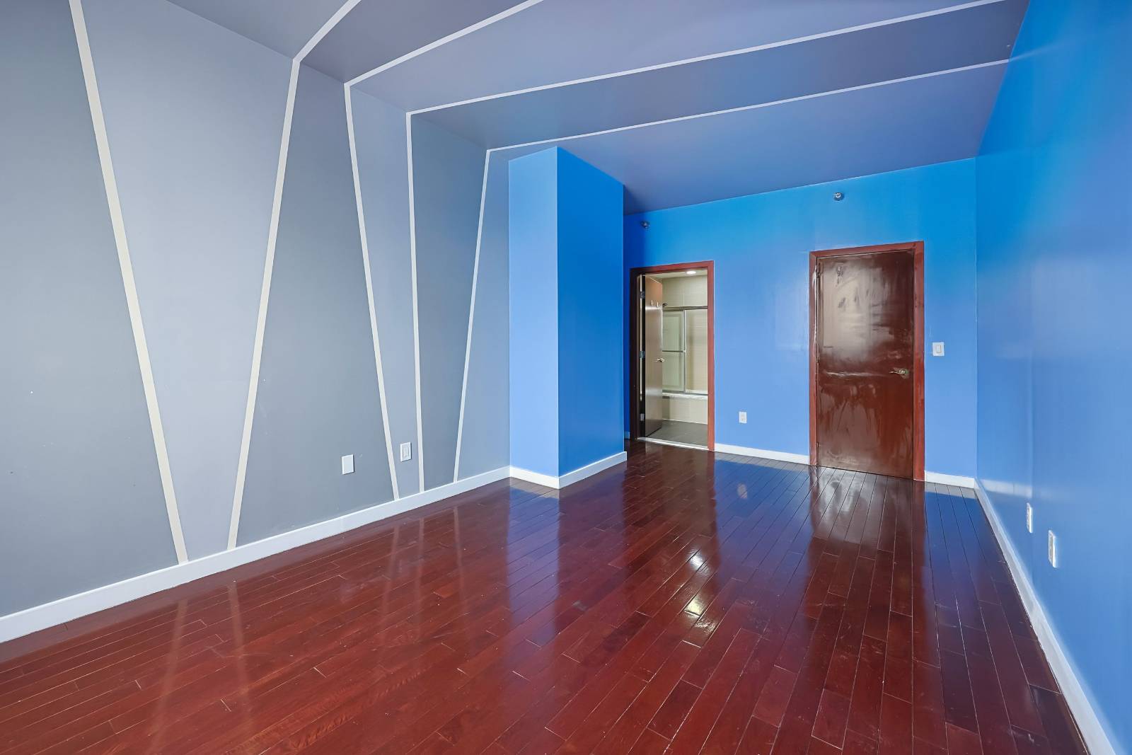 #15 photo, 133-38 Sanford Avenue, #17B, Flushing , NY 11355