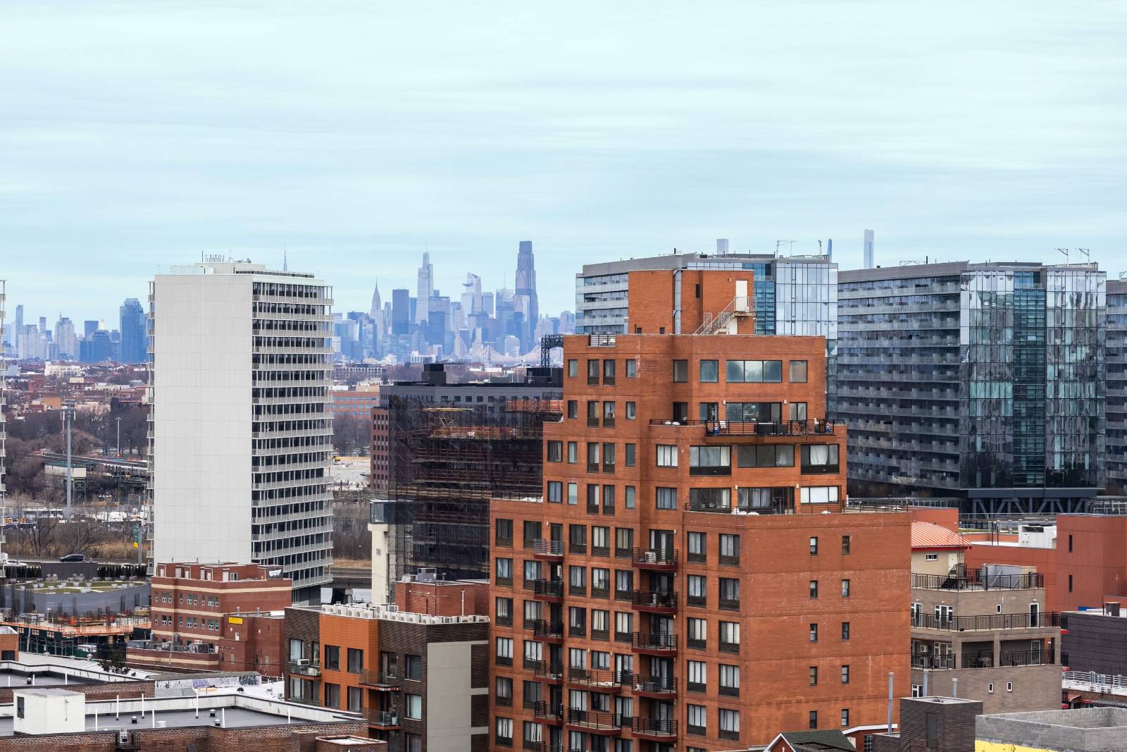 #26 photo, 133-38 Sanford Avenue, #17B, Flushing , NY 11355