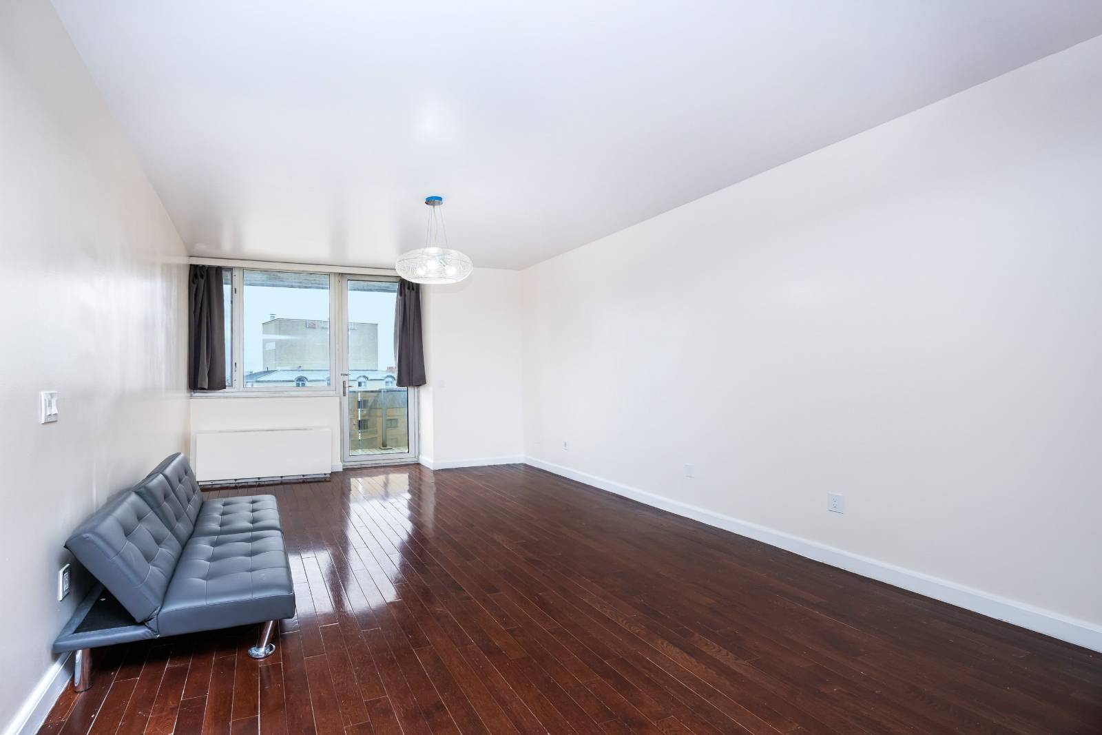 #7 photo, 133-38 Sanford Avenue, #17B, Flushing , NY 11355