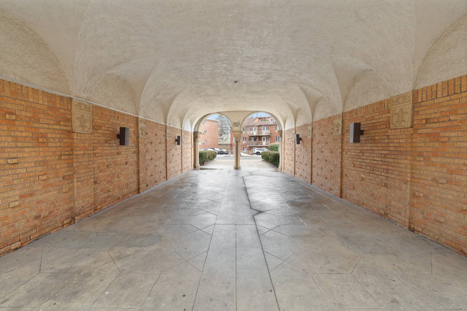 #20 photo, 83-44 Lefferts Blvd, #1F, Куинс ‖ Kew Gardens , NY 11415