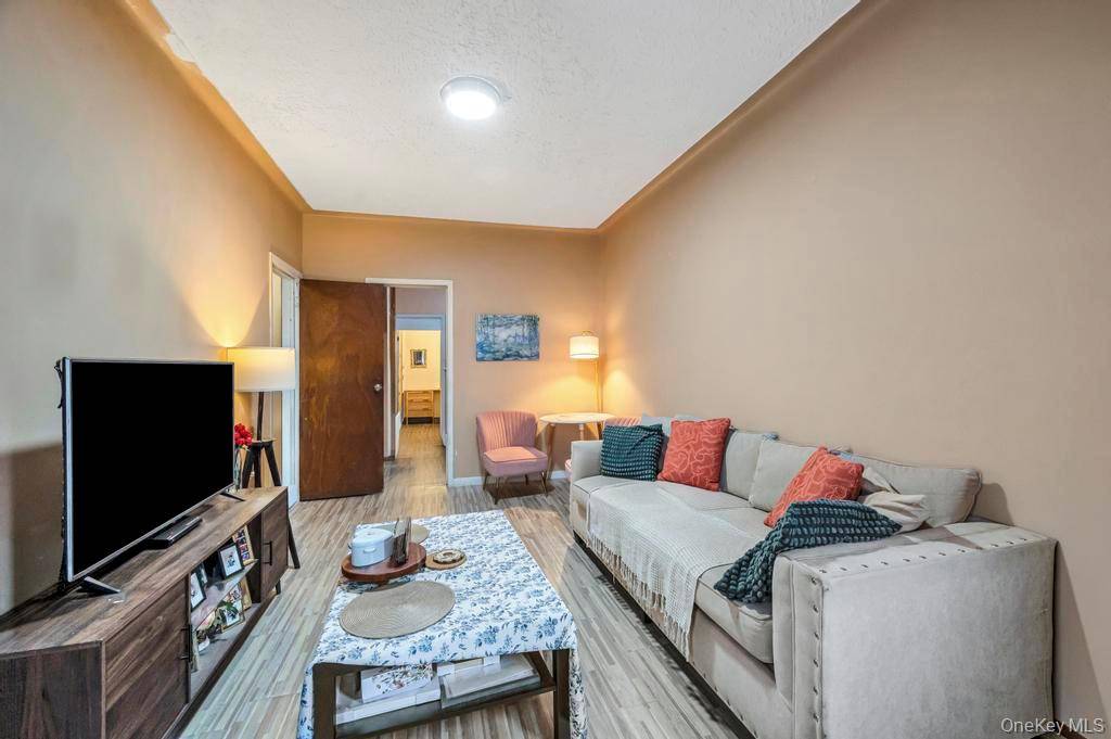 #16 photo, 634 E 3rd Street, Kensington , NY 11218