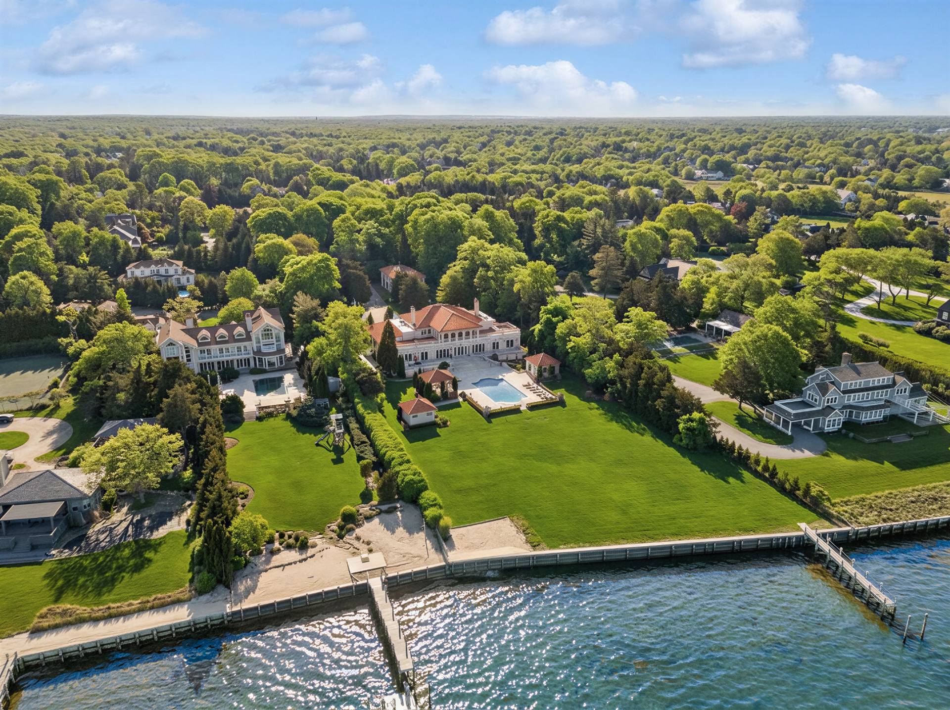 #2 photo, 7 Cross Road, Remsenburg , NY 11960