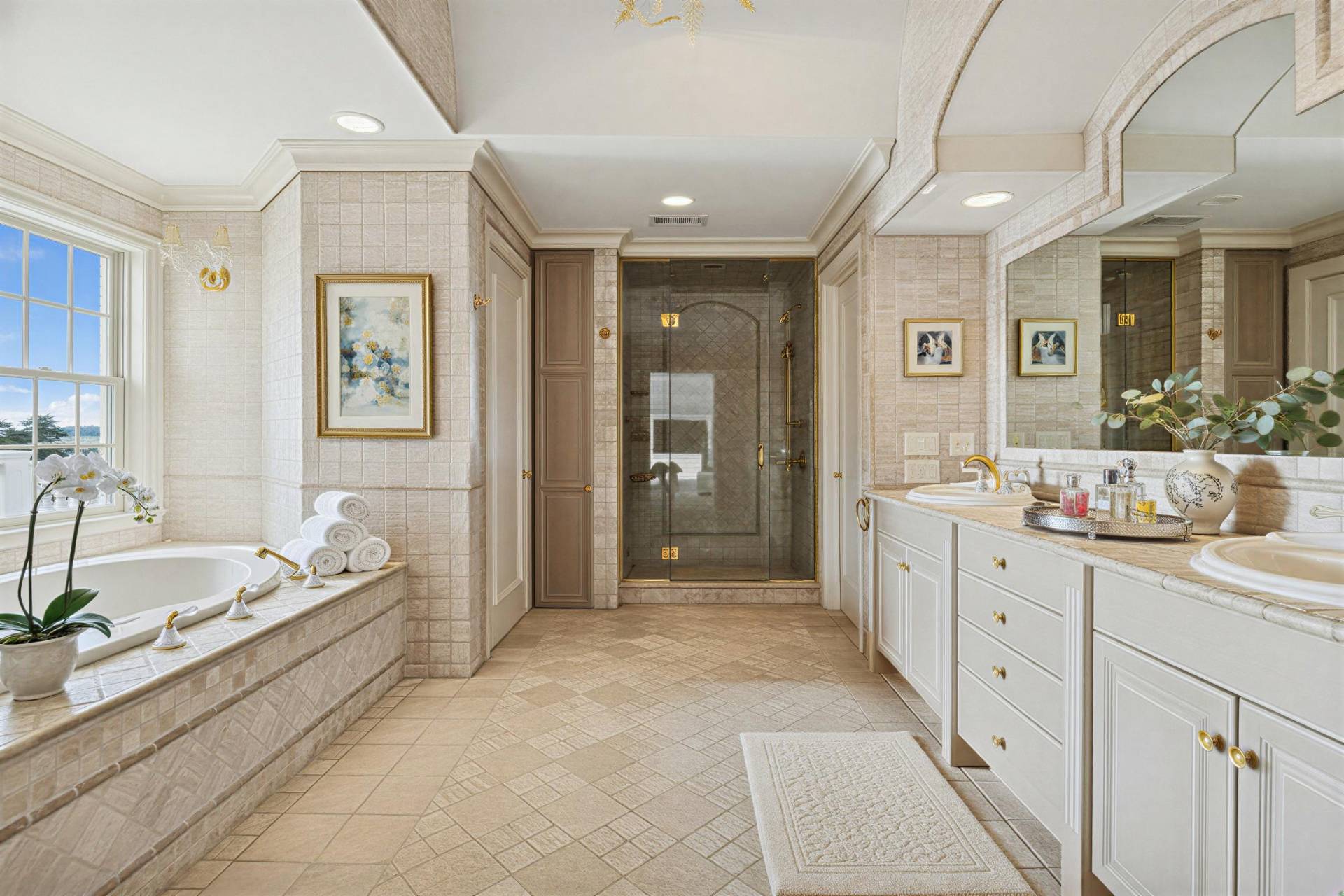 #24 photo, 7 Cross Road, Remsenburg , NY 11960