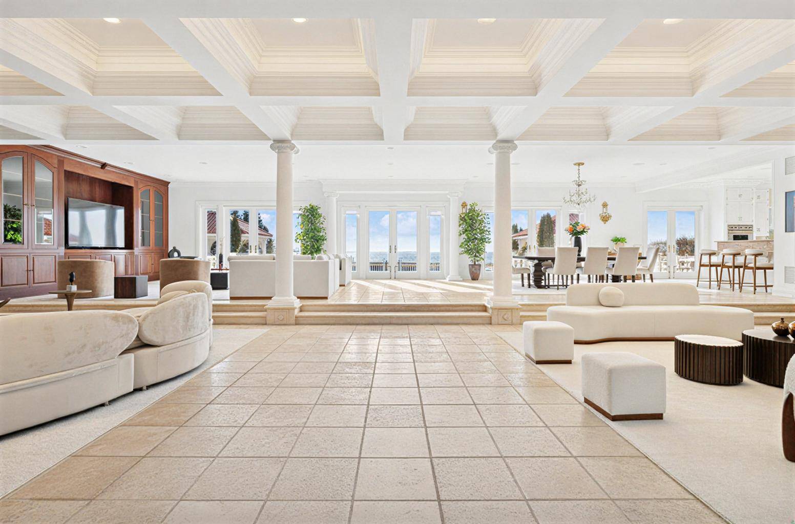 #8 photo, 7 Cross Road, Remsenburg , NY 11960