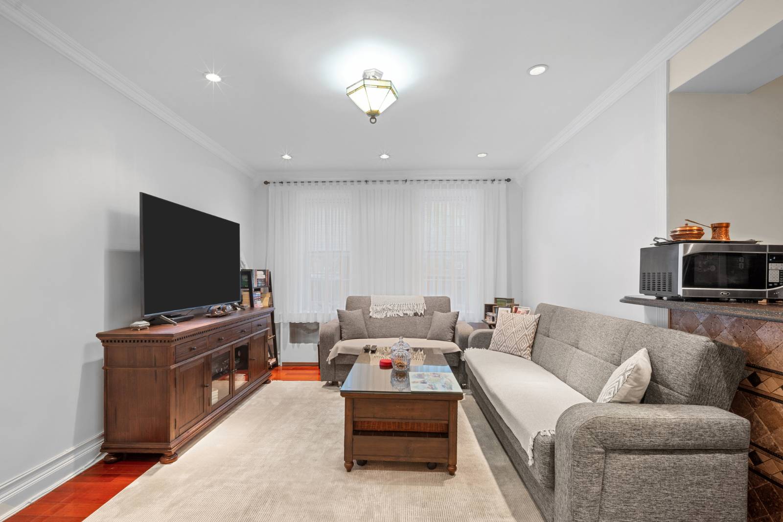 #5 photo, 10807 65th Rd, #1C, Forest Hills , NY 11375