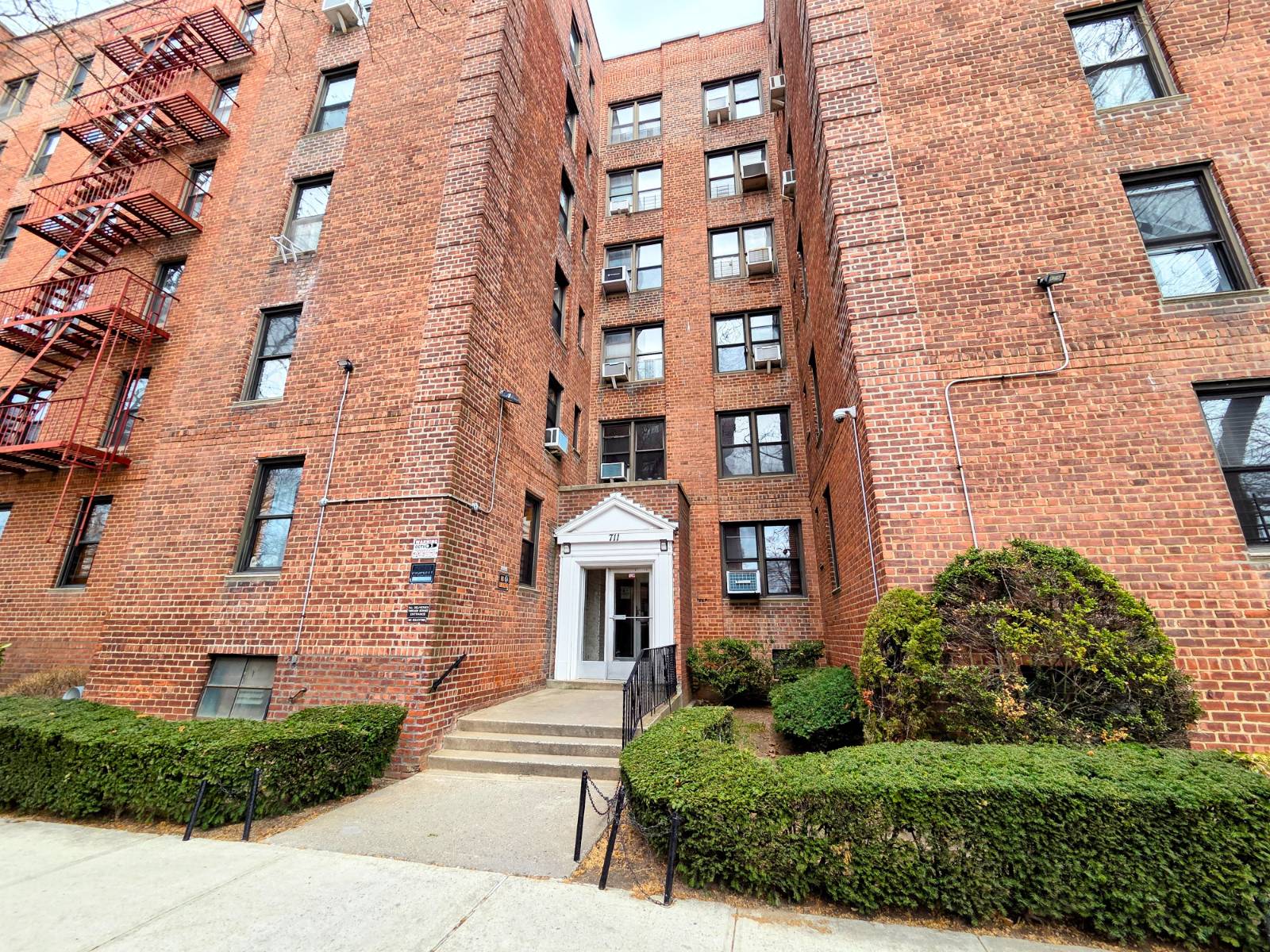 #1 photo, 711 Montauk Court, #2H, Sheepshead Bay , NY 11235