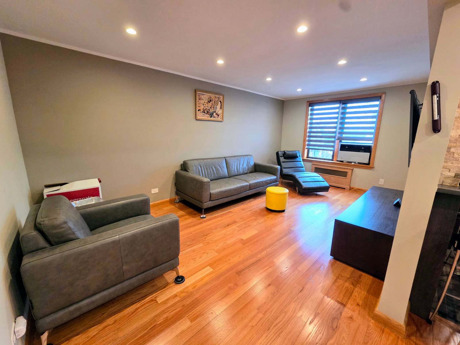 #3 photo, 711 Montauk Court, #2H, Sheepshead Bay , NY 11235