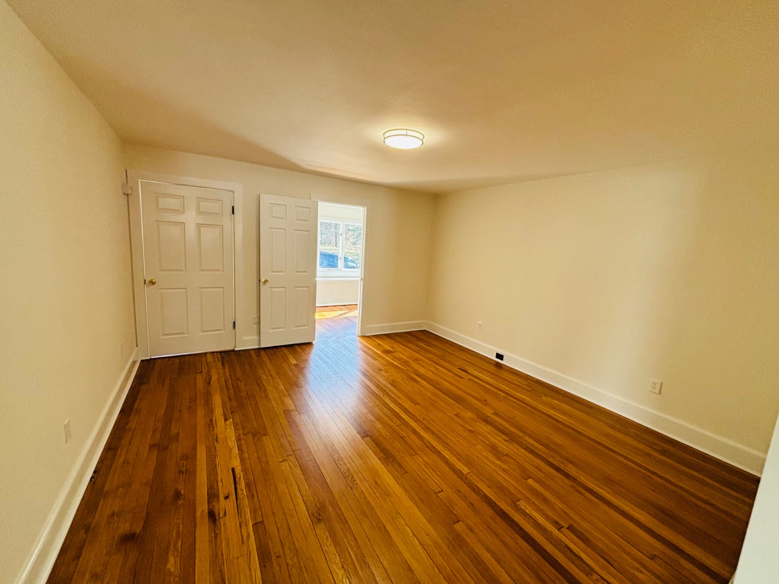 #6 photo, 31 4th St, 长岛 格仑科夫 Glen Cove , NY 11542