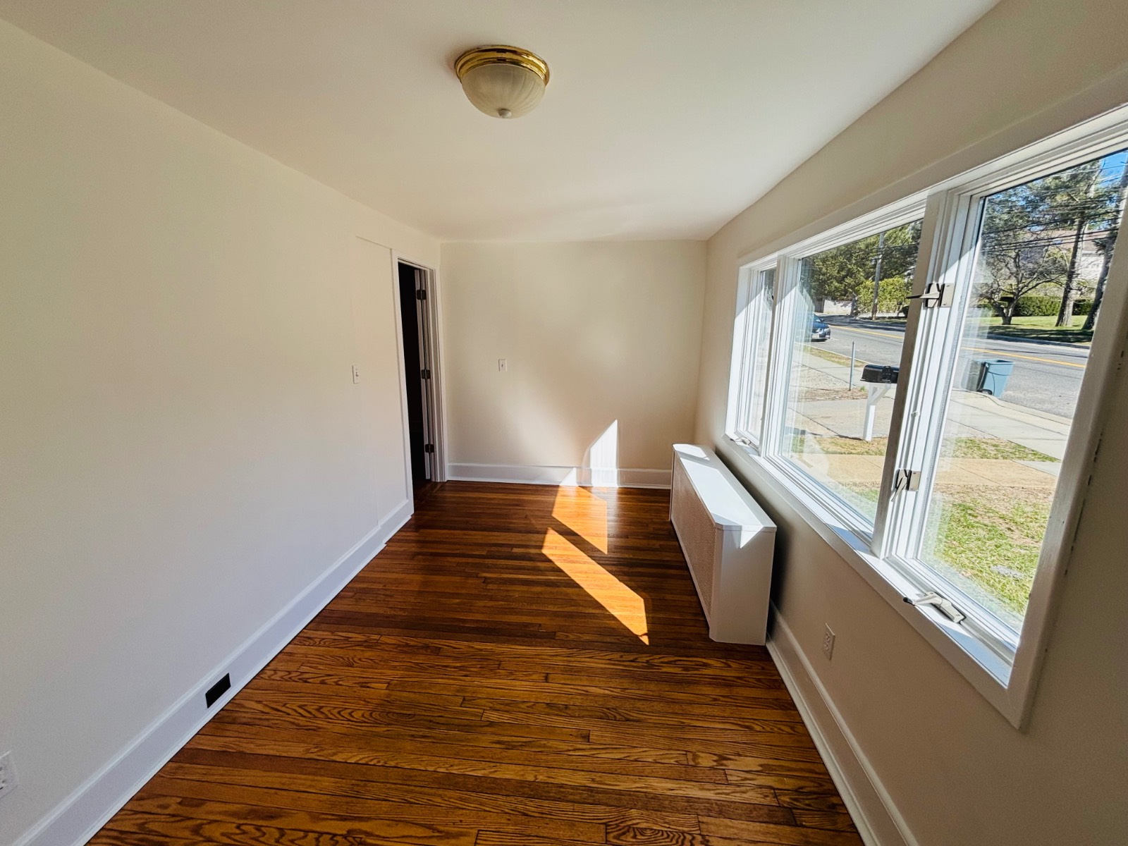 #8 photo, 31 4th St, 长岛 格仑科夫 Glen Cove , NY 11542