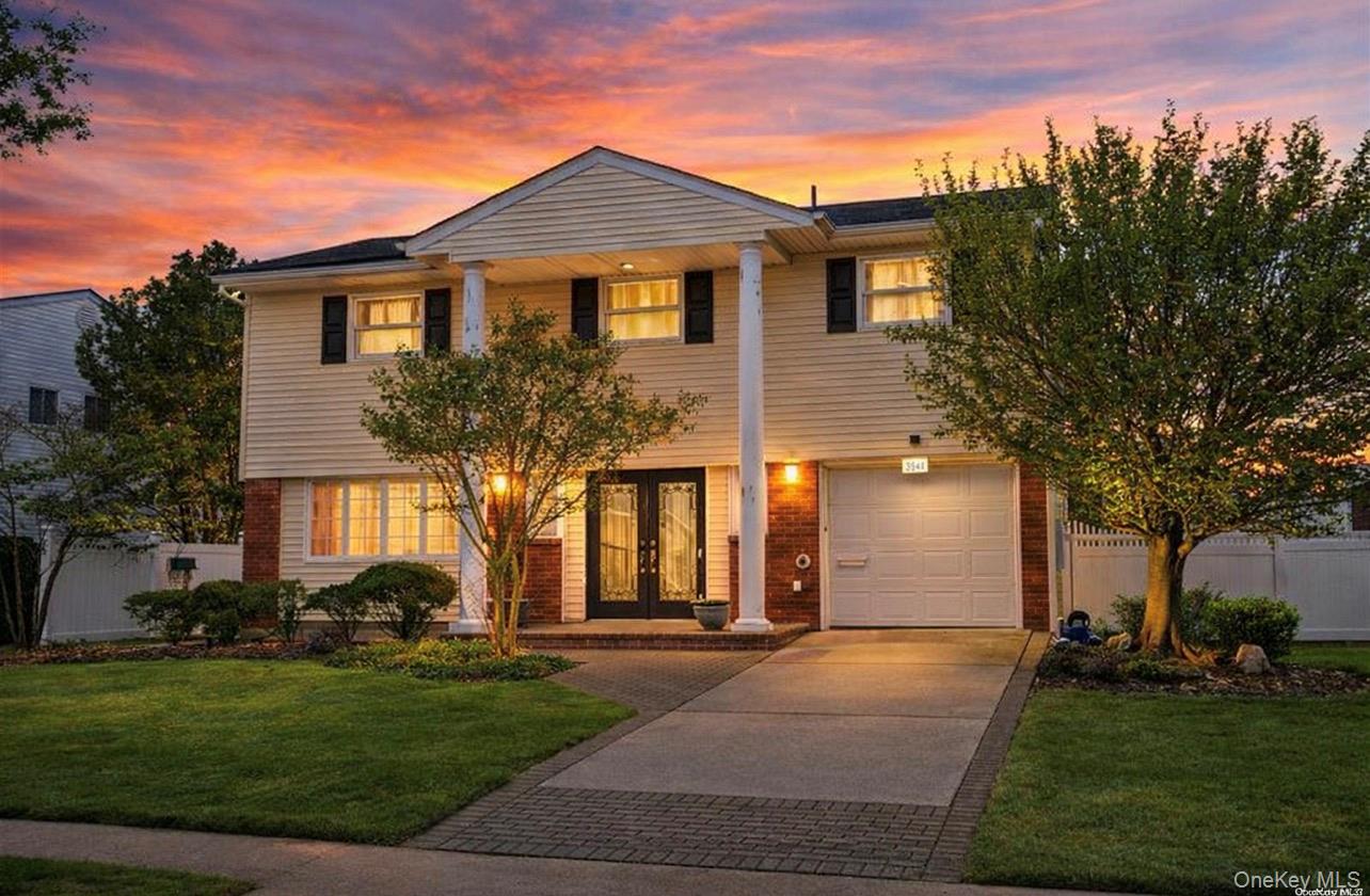 #2 photo, 3641 Bertha Drive, Baldwin , NY 11510