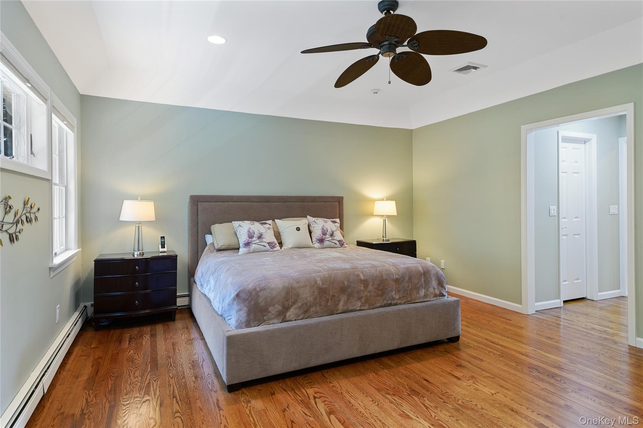 #12 photo, 33 Walters Avenue, সাফোক কাউন্টি Cold Spring Harbor , NY 11724