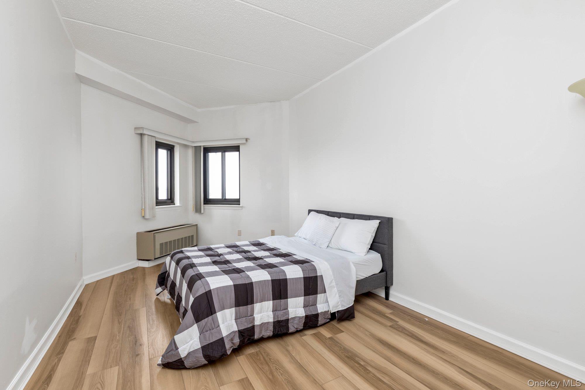 #10 photo, 725 Miller Avenue, Freeport , NY 11520